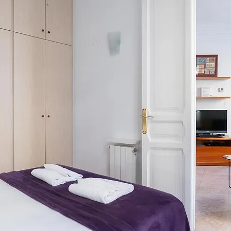 Apartment U-nique Sagrada Familia Ii *